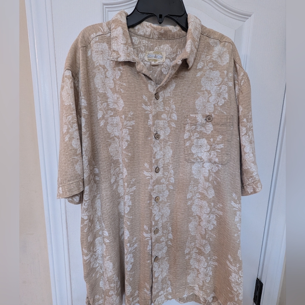 Ocean & Coast Men's Beige Floral Button-Down Shirt